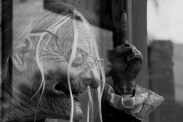 Scary woman in the window from a bar thumbnail