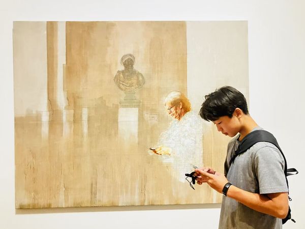 Past and Present thumbnail