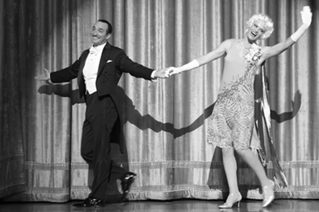 Jean Dujardin and Missi Pyle in Michel Hazanavicius's The Artist