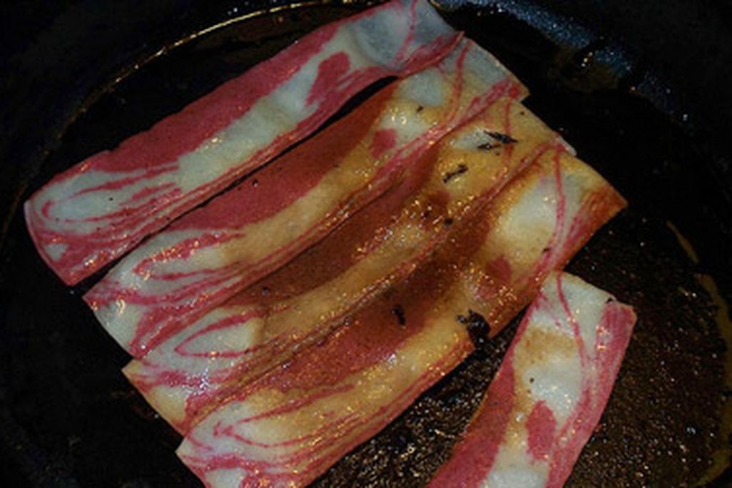 Vegetarian bacon tastes good, the author promises.