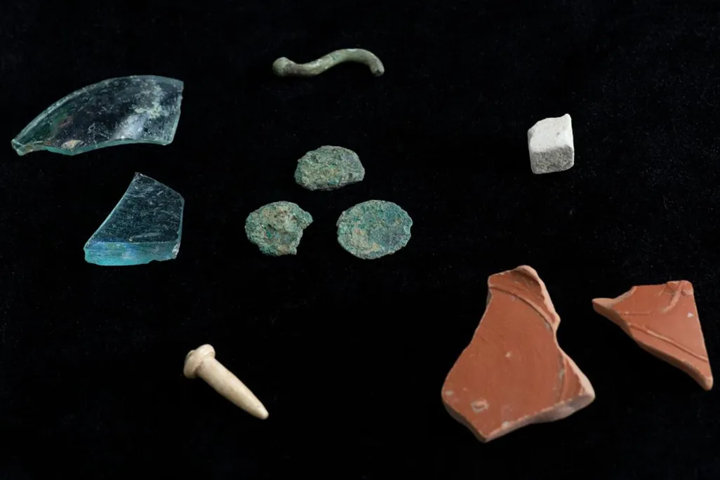 Ancient Roman artifacts