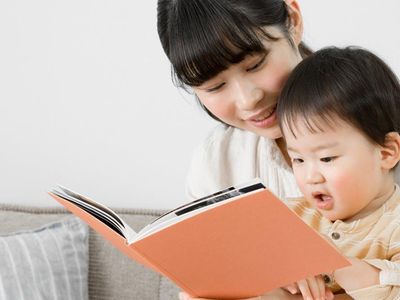 How can you maximize reading’s rewards for baby?