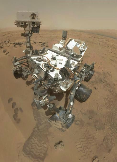 20121101_roverselfie_main.jpg