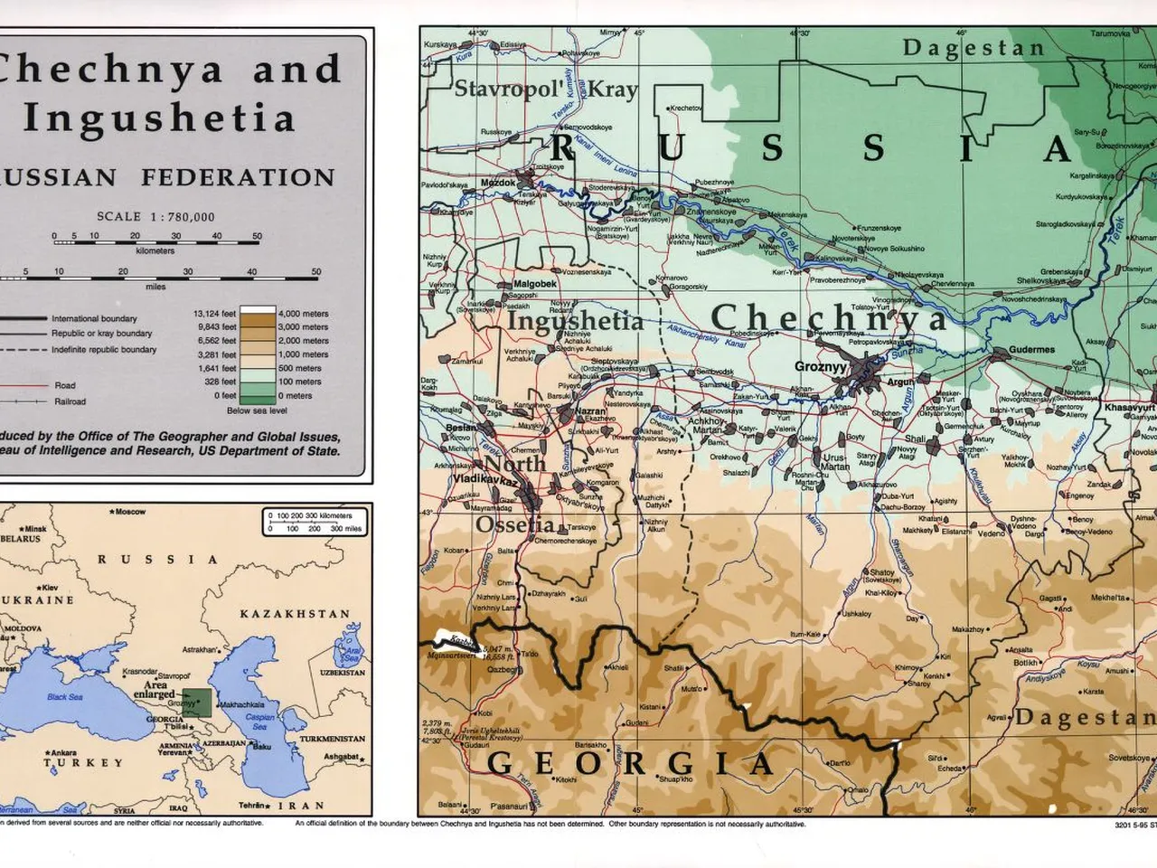 【中古】 Veiled and Unveiled in Chechnya and Daghestan/HURST &amp; CO/Iwona Kaliszewska Book review: Veiled and unveiled in Chechnya and Dagestan