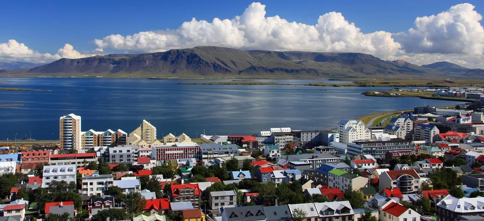  The colorful capital of Reykjavik 