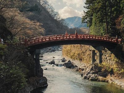 Spanning 92 feet across the Daiya River, the nearly 400-year-old Shinkyo Bridge serves as the sacred gateway to Nikko and the Toshogu Shrine complex.