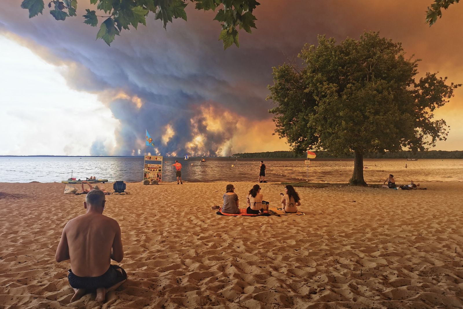 Dangerous 'Fire Clouds' Are Making France's Wildfires Even More Destructive