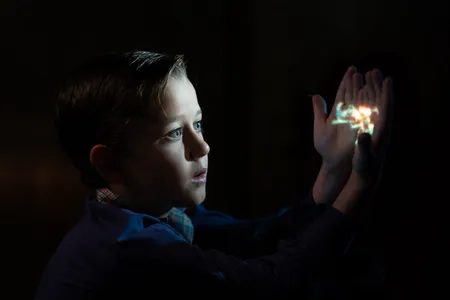 A young Sammy Fabelman (Mateo Zoryan Francis-DeFord) in The Fabelmans&nbsp;