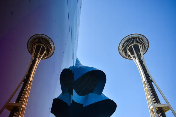 Unique Viewpoint of the Space Needle? thumbnail