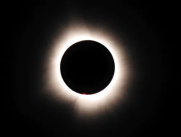 Total Eclipse of the Sun thumbnail