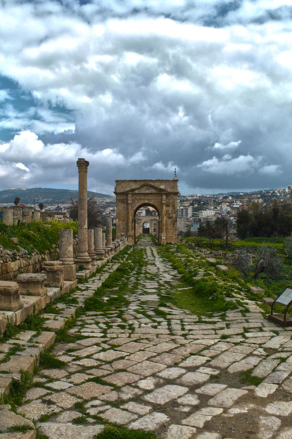 North Gate of Jerash thumbnail