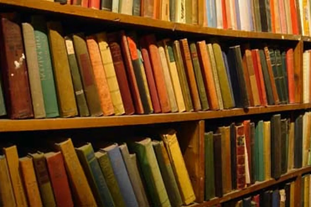 bookshelf-main.jpg