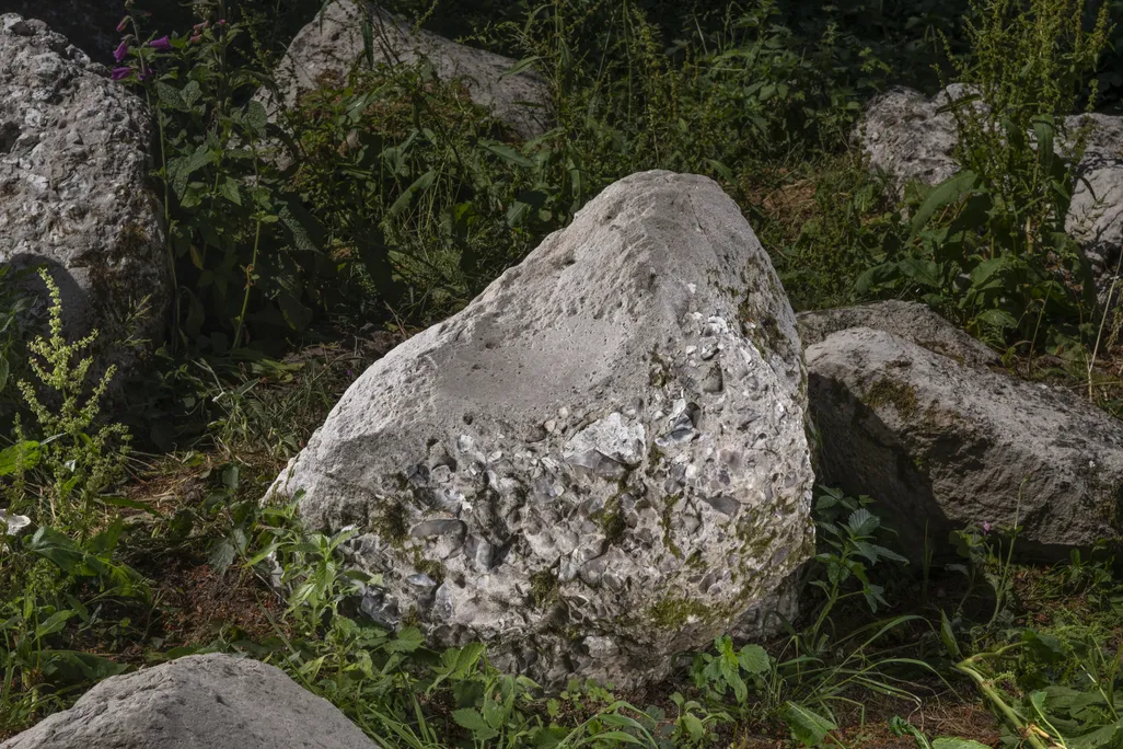 Polishing stone