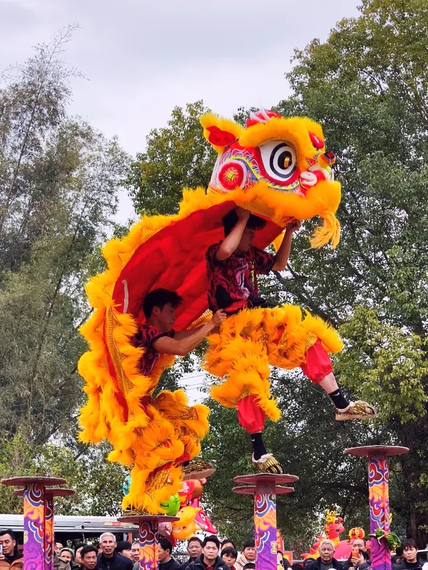 Lion Dance thumbnail