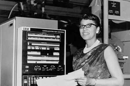Melba Roy led the group of human computers who tracked the Echo satellites in the 1960s.