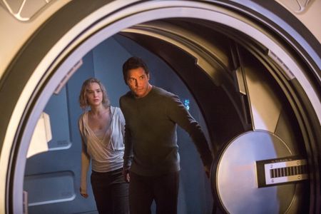 Jennifer Lawrence and Chris Pratt play starship "Passengers" who wake from hibernation decades too early.