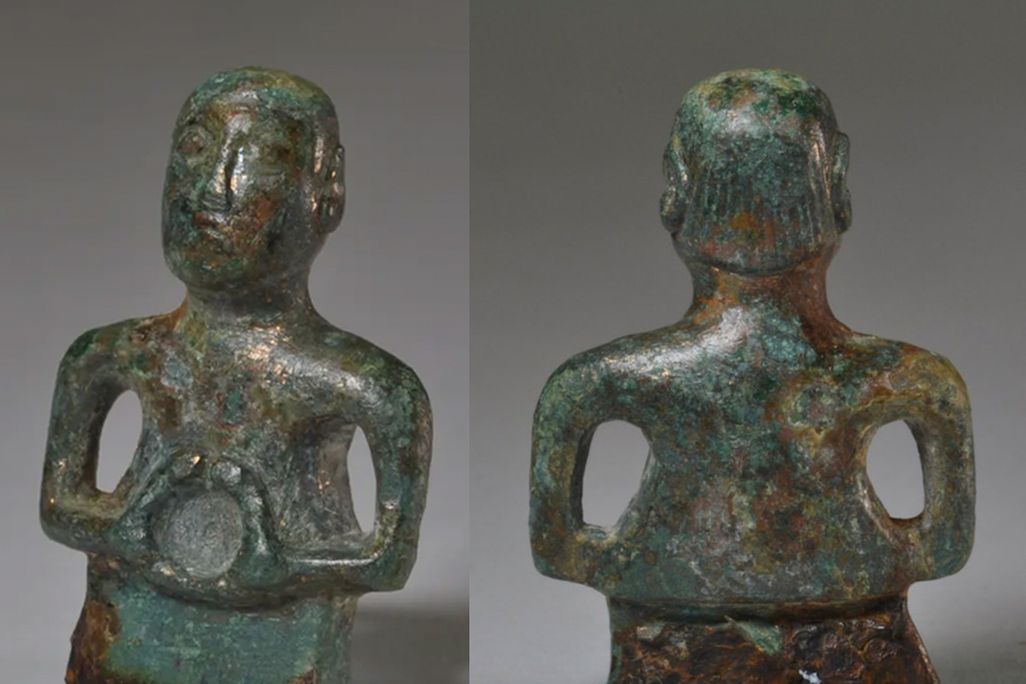 figurine