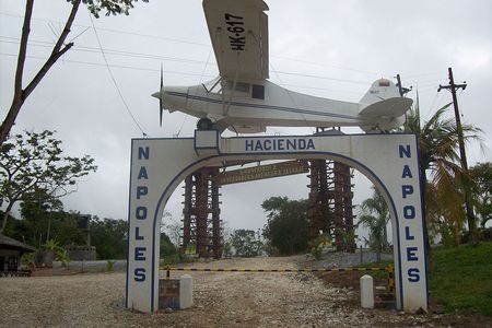 Pórtico Hacienda Nápoles