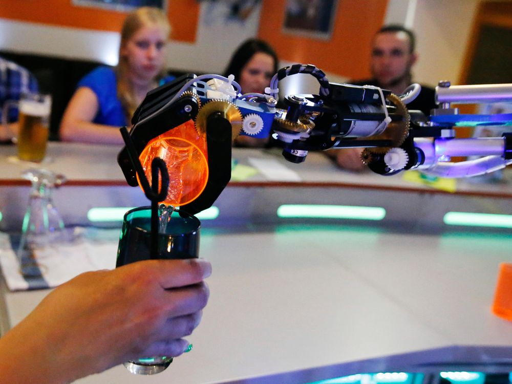 robot bartender