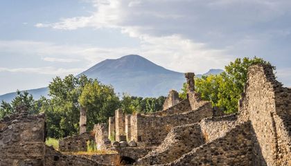 What Did Ancient Pompeians Burn as Offerings to Their Gods? New Research Reveals the Surprising Answer