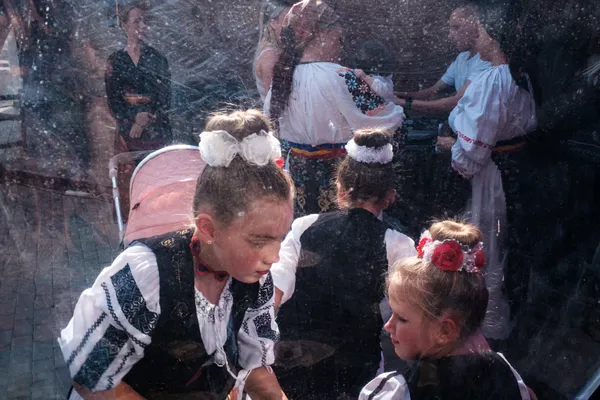 dance in Gabud thumbnail