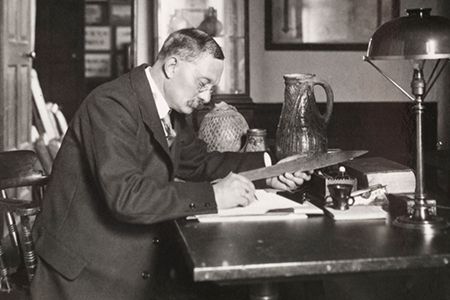 George Fabian Lawrence, better known as “Stoney Jack,” parlayed his friendships with London navvies into a stunning series of archaeological discoveries between 1895 and 1939.