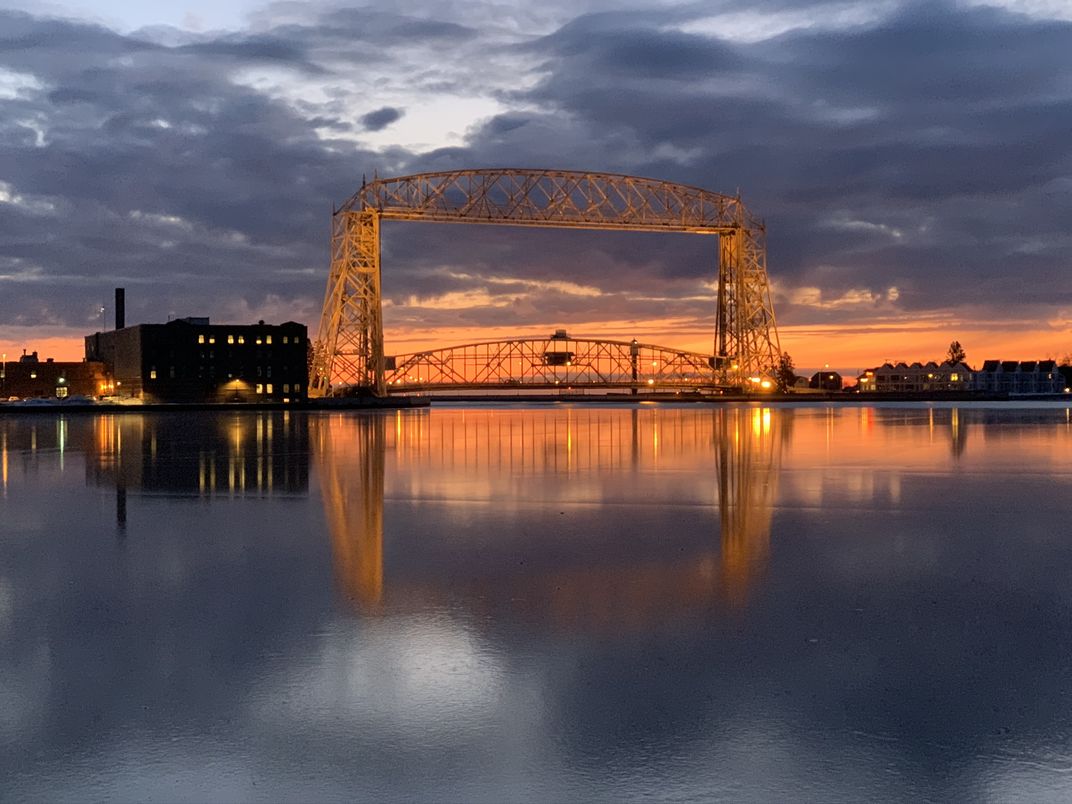 A winter sunrise in Duluth | Smithsonian Photo Contest | Smithsonian 