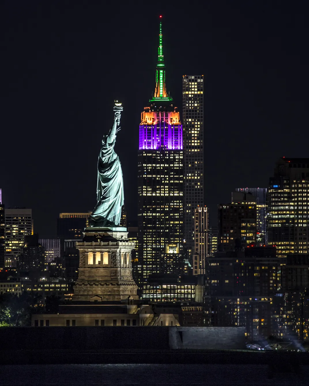 tour empire state building and the statue of liberty