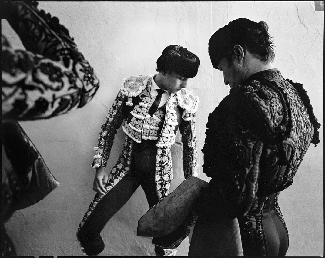 eading matador Andrés Roca Rey, center, warms up with his two banderilleros (dart thrusters) before the paseíllo, the procession of bullfighters into the arena.