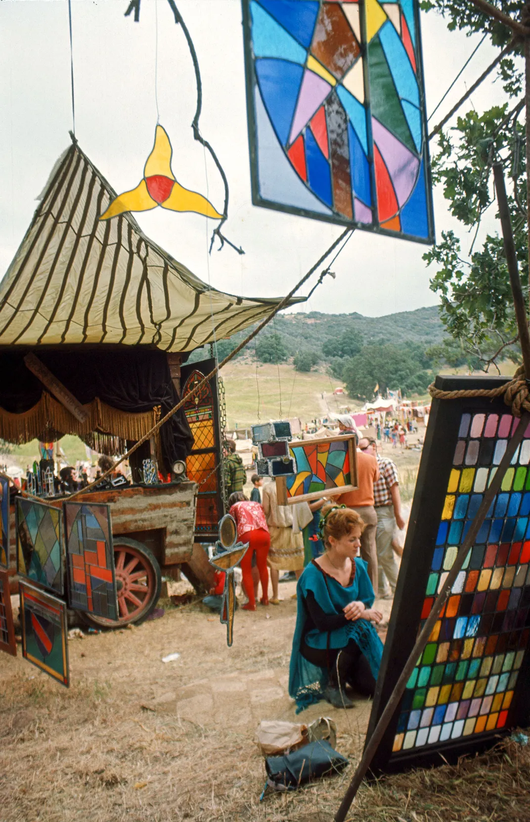 A stained glass artist at the 1965 fair