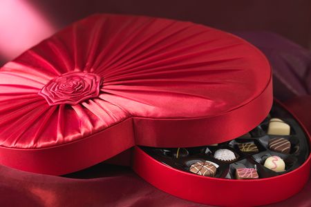 Richard Cadbury began selling chocolates in heart-shaped boxes in 1861.