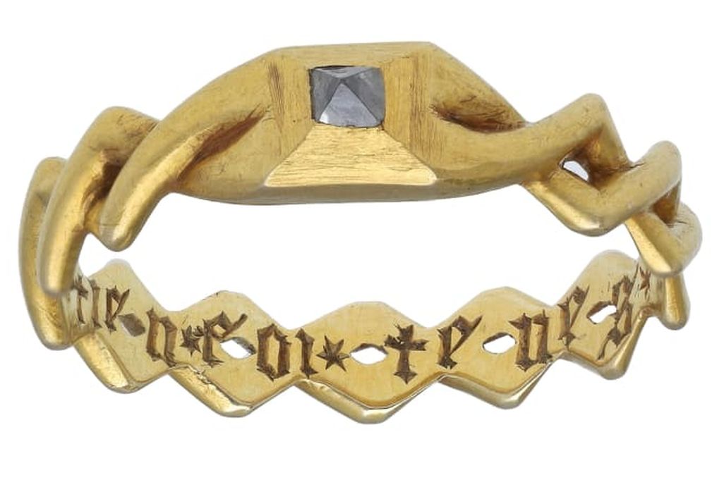 Medieval wedding ring