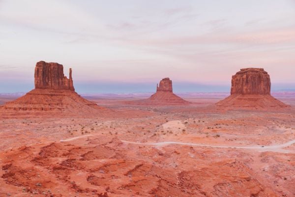 Sunset in Monument Valley thumbnail