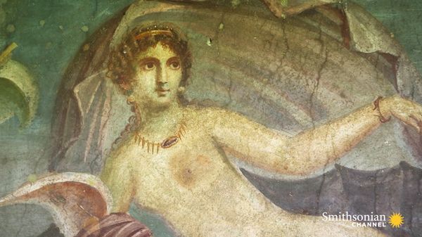 Preview thumbnail for Mary Beard on Pompeii's Showiest Family