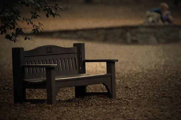 The forgotten souls from the Park Bench thumbnail