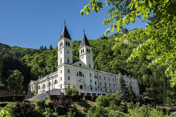 Monastery of Kraljeva Sutjeska thumbnail