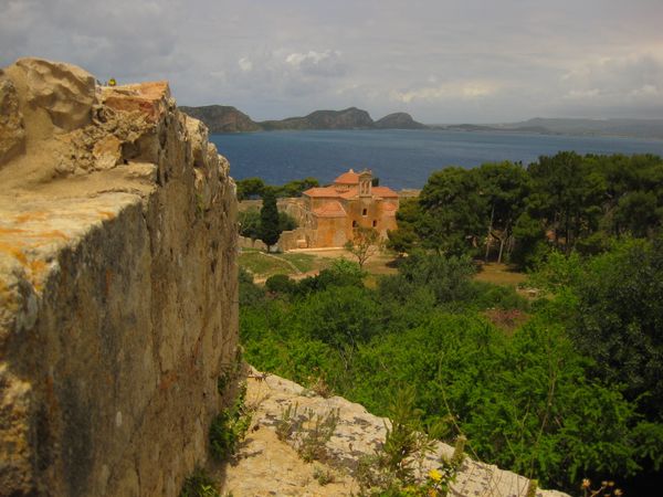 Ancient fort at Neokastro thumbnail