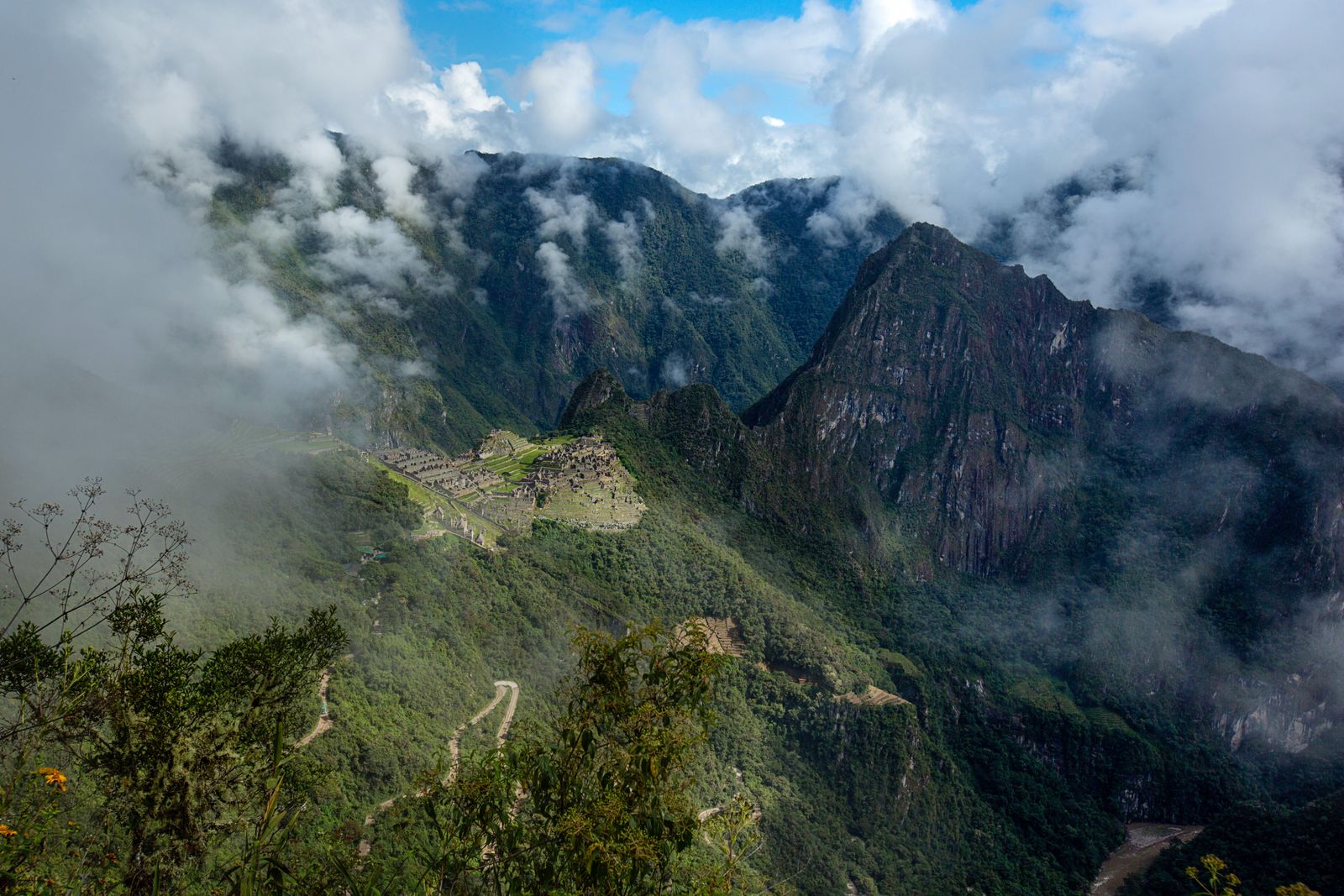 What It's Like To Travel The Inca Road Today | Innovation| Smithsonian  Magazine