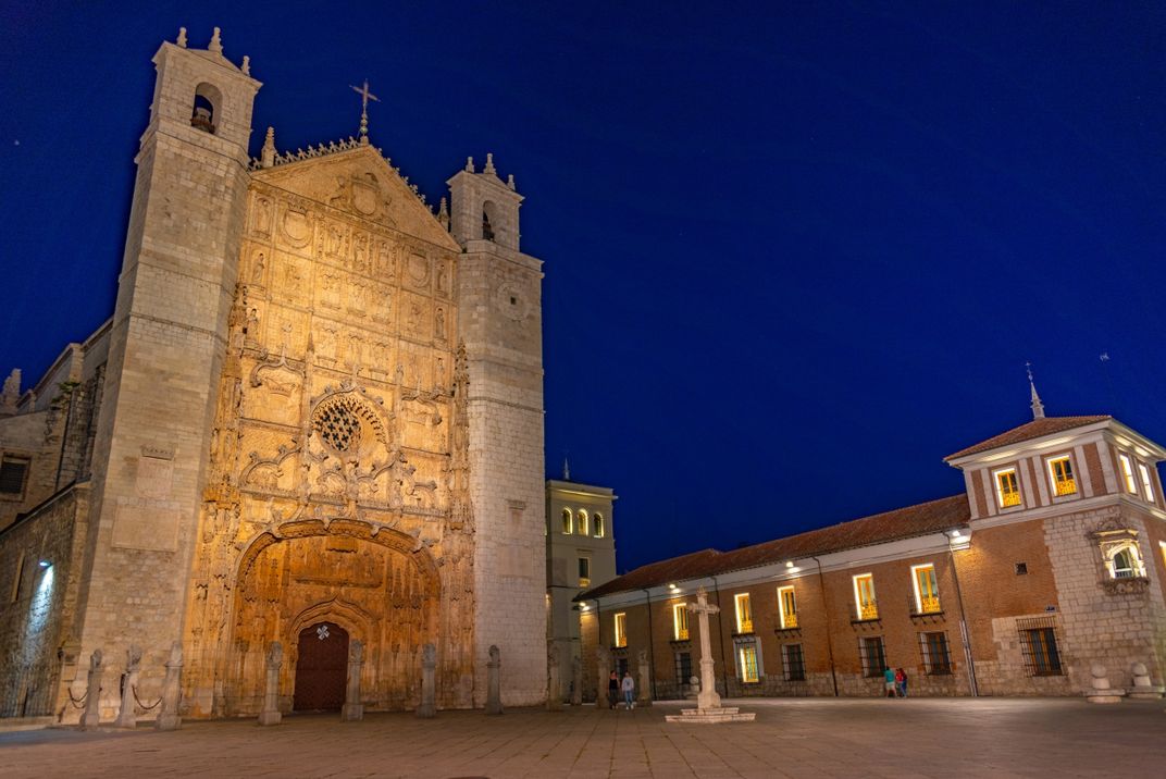 San Pablo Church in Valladolid at night