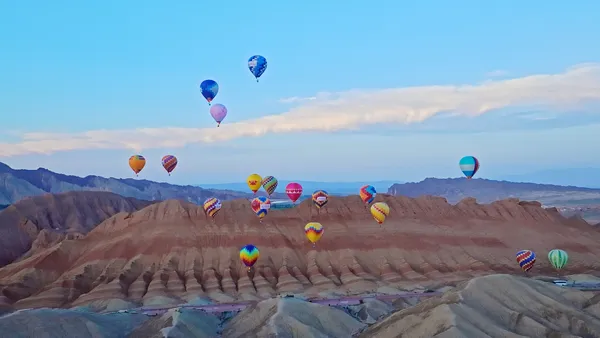 Danxia Hot Air Balloon Festival 6 thumbnail