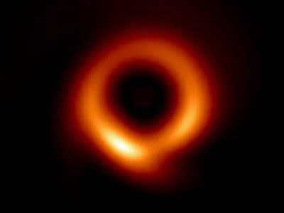 The new image of the black hole in the Messier 87 galaxy.