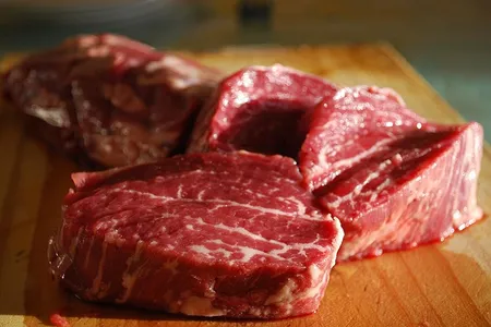 Human flesh might resemble this nice beef fillet. 