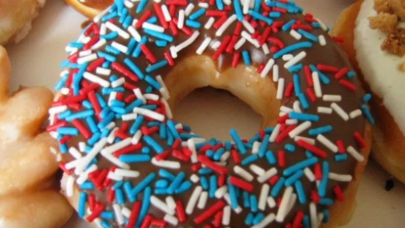 Make Your Own Baseball Donuts  Food, Snacks, Donut decorating ideas
