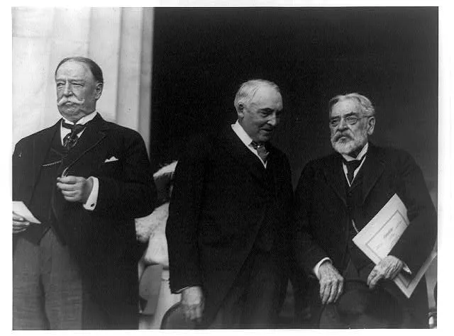 L to R: William Howard Taft, Warren G. Harding and Robert Todd Lincoln at the dedication ceremony