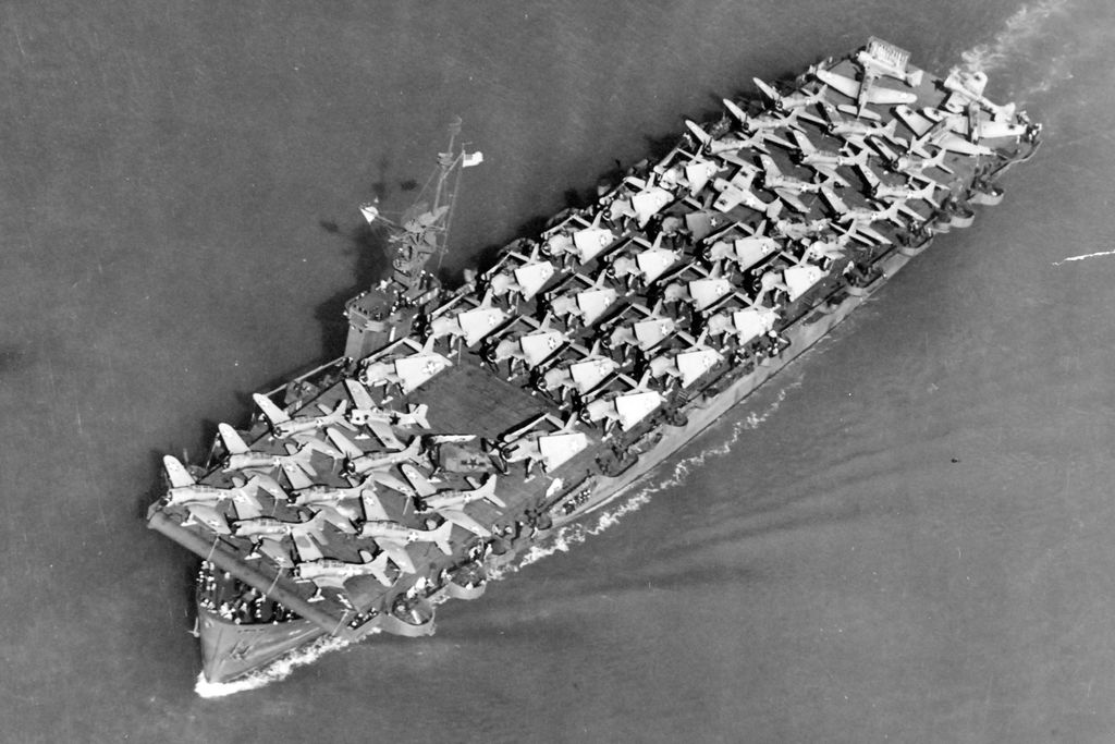 USS_Liscome_Bay.jpg