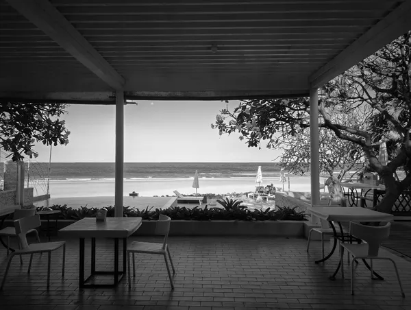 Date with Seaview Hotel thumbnail