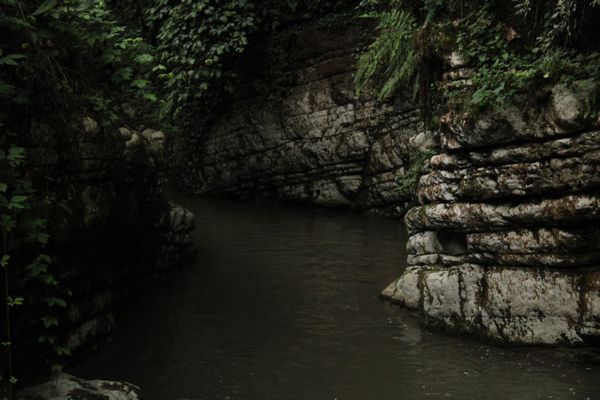 A river in the heart of hardship thumbnail