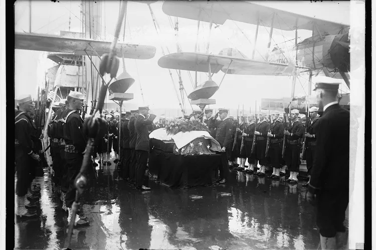 Robert Imbrie's body arrives in Washington