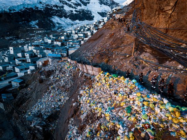 Town of Waste Beneath the Peaks thumbnail