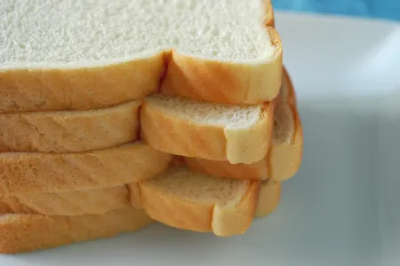 Even though the idea of sliced bread took off like a shot, it took the inventor of the bread-slicing machine years to convince bakers to try his invention.